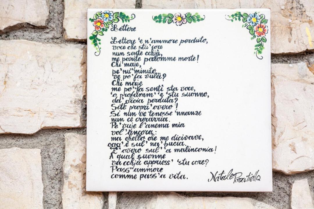 Na' Poesia B&B Di Charme SantʼAgata deʼ Goti Zewnętrze zdjęcie